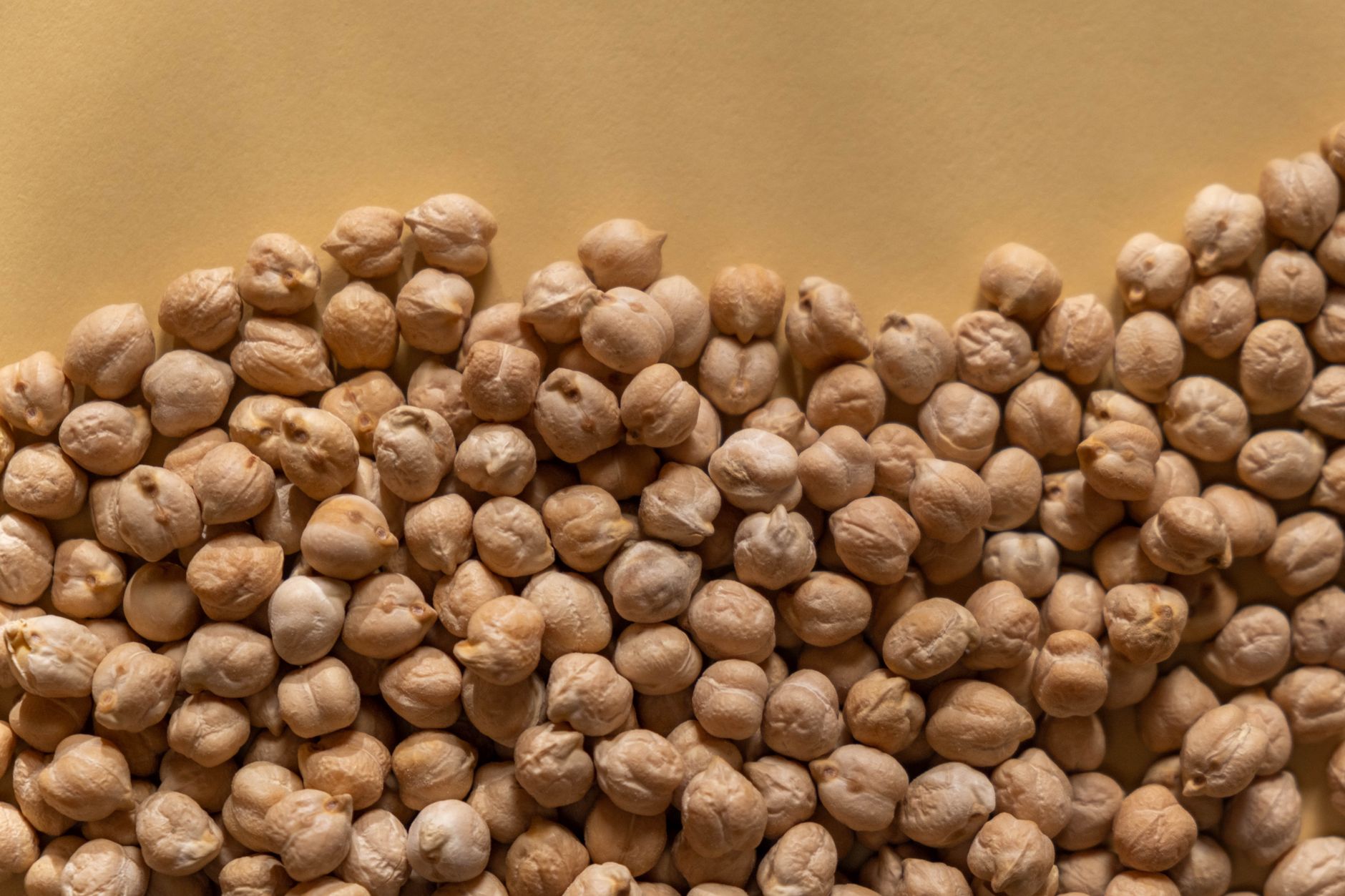 Chickpeas vs beans