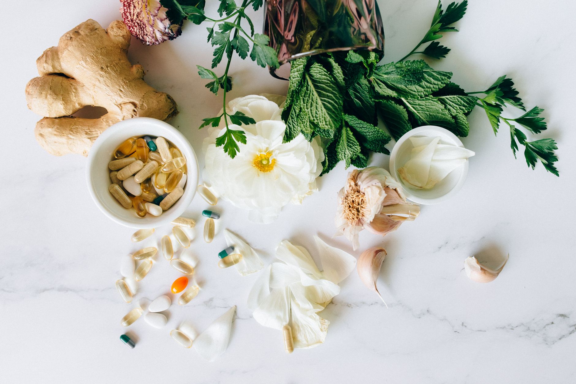 How long does garlic take to cure common cold