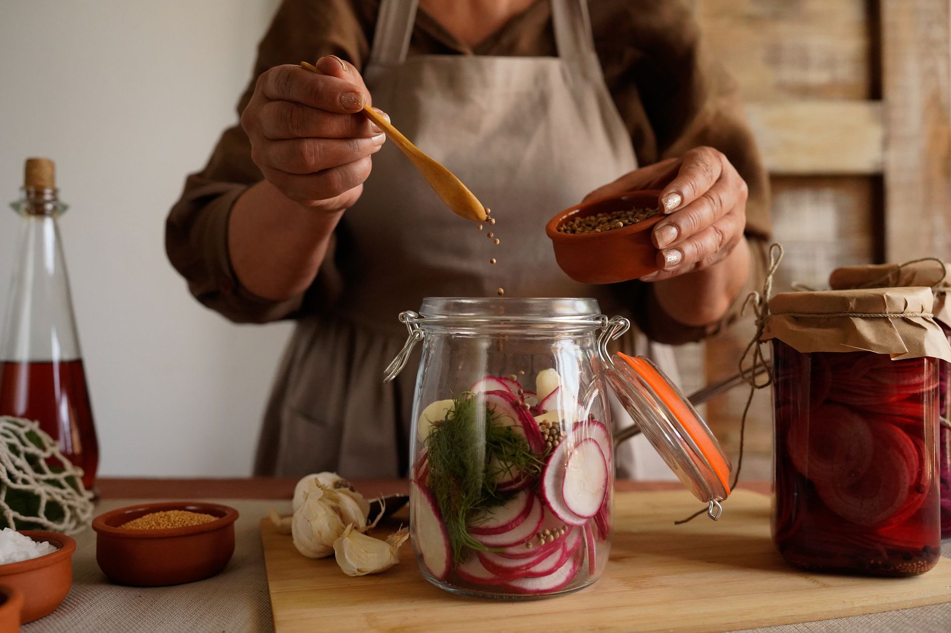 How long does it take to pickle onions
