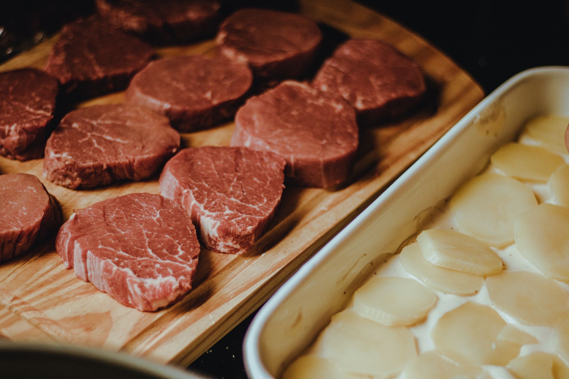 How much scalloped potatoes for 12 people